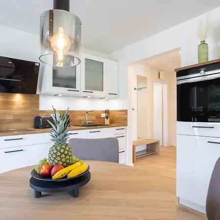 Dornkamp 1 - Luxurioese Fuer 4 Personen Inklusive Sauna Und Garten Apartment Timmendorfer Strand